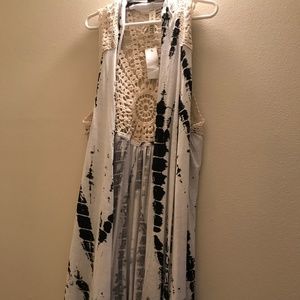 Cream crochet back, black and white tie-die vest